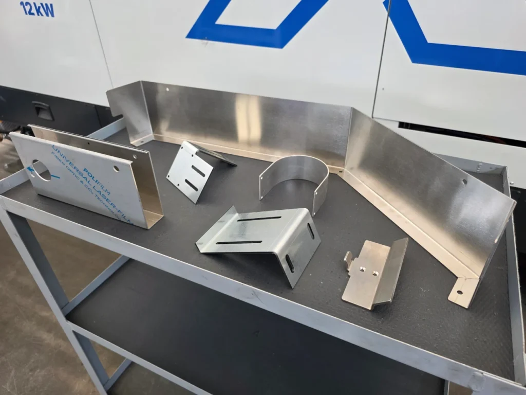 Carterature in lamiera acciaio inox per il settore medicale